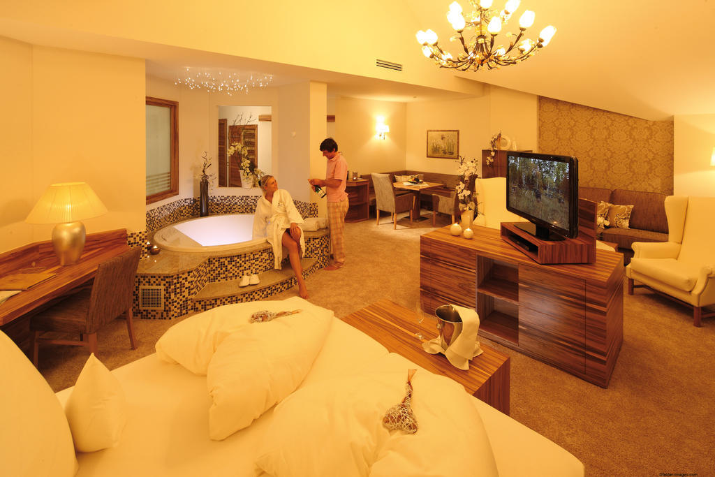 Hotel Mooshof Wellness & Spa Resort 博登迈斯 外观 照片